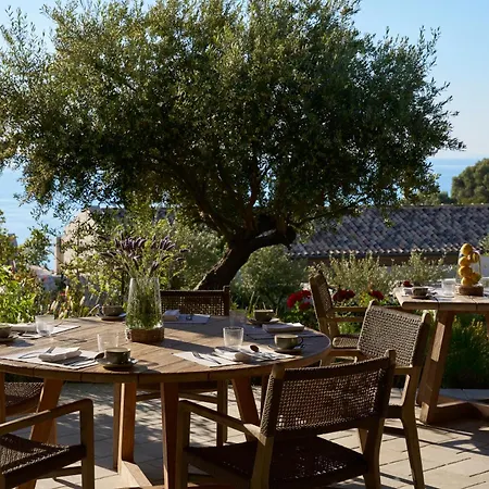 Eliamos Villas Hotel & Spa - Relais & Chateaux-2